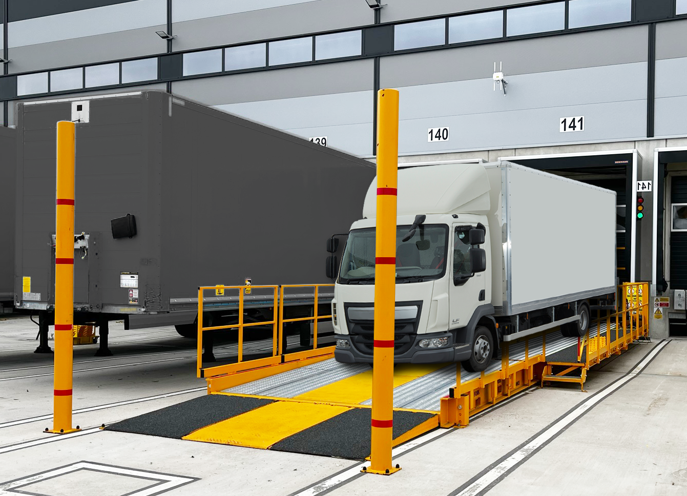 The Southgate Ramp for virtually any site, any bay,  any height. Set it up in just one day.